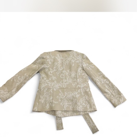 VALENTINO ROMA Jacquard Floral Belted Blazer in Cream Tan Woman's 40/4 - Picture 5 of 8